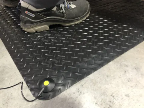 Set antivermoeidheidsmatten,mat,ESD,1xmat,2xdrukknop,1xaardingskabel