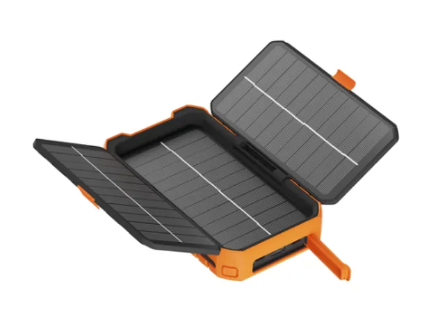 Powerbank Xtorm Solar rugged 10.000 incl. zaklamp en kickstand