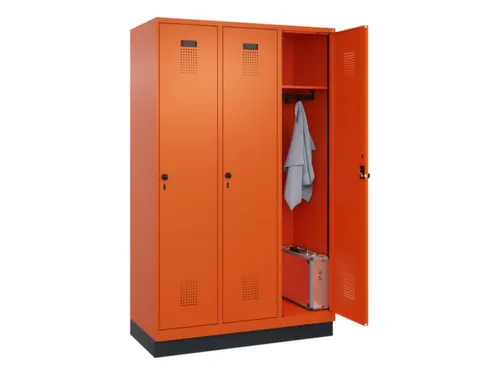 locker,HxBxD 1950x1200x500mm,3vak,vak B 400mm,draaigrendel,sokkel