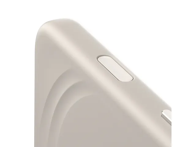 PanzerGlass CARE R-Flow iPhone 17 Hoes Vanilla MagSafe & Haptisch