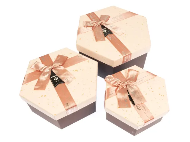 Geschenkdoos H21-06B set 3 stuks