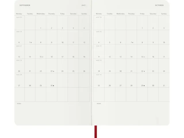 Agenda 2027 Moleskine 12M Weekly 7dag/1pagina large sc scarlet red
