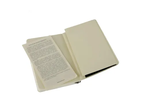 Notitieboek Moleskine large 130x210mm blanco soft cover zwart