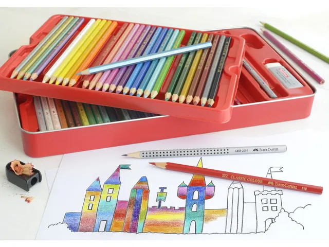 Crayon de couleur Faber-Castell Castle hexagonal étui métallique 60