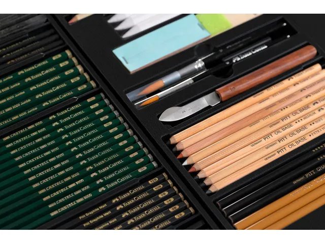 Art & Graphic Faber-Castell Limited edition houten kist met lades