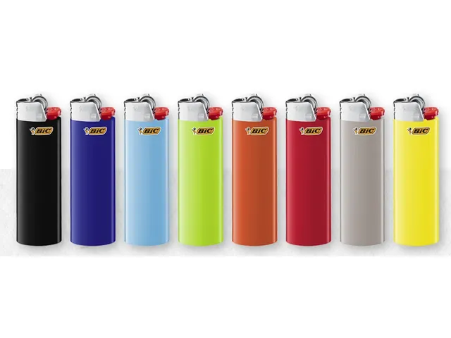 Maxi vuursteen aansteker assorti 3 stuks