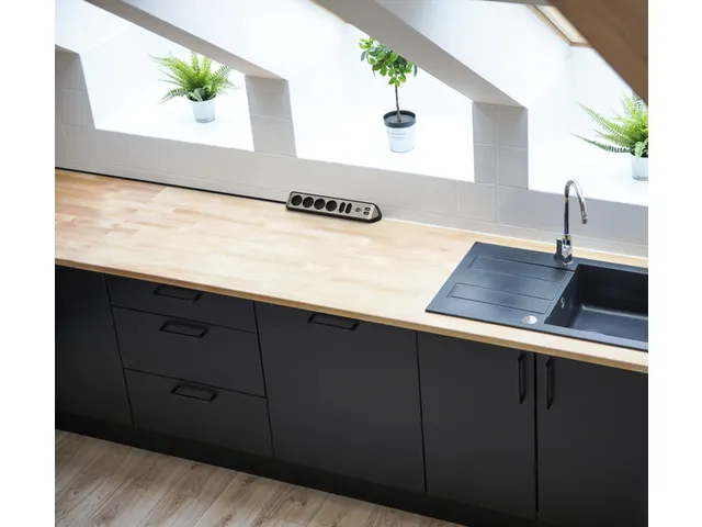 Stekkerdoos Brennenstuhl bureau Estilo 6 voudig inclusief 2 USB 2 m