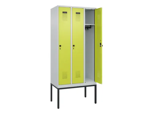 locker,HxBxD 2120x900x500mm,3vak,vak B 300mm,draaigrendel