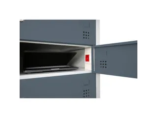 acculaadkast 1800x500x500mm 230V 10stekkerdozen/vakken front RAL7016 - 2