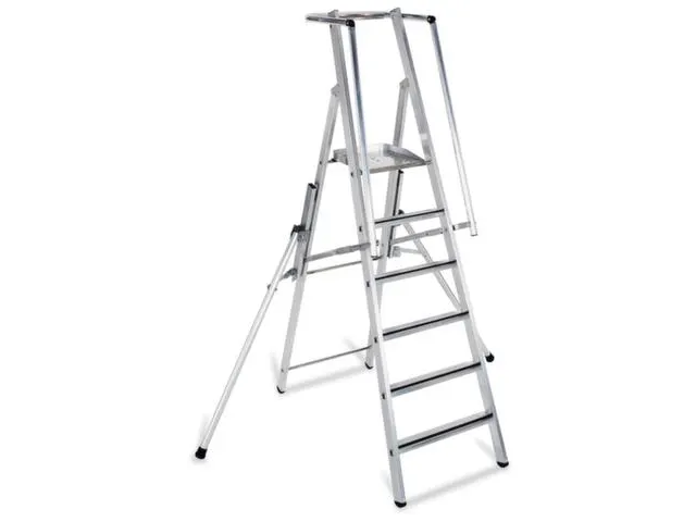Platformladder Aluminium Bordes H X B X D 1580X 400X 400Mm 6Treden