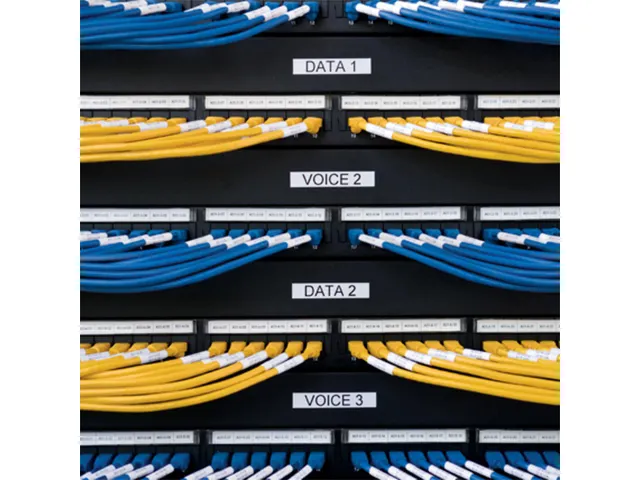 Labelprinter Dymo Rhino 4200 industrieel azerty 19mm geel in koffer