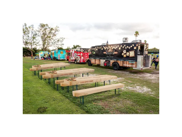 Hoes voor Biertafel 200x50cm met eigen print design