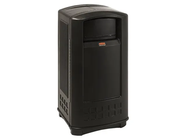 Buitenafvalbak Rubbermaid Landmark Container Junior 133 liter Zwart