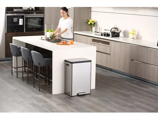 EcoCasa II Pedaalemmer 45 Liter Mat RVS