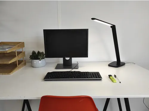 Bureaulamp Unilux Twistled led zwart
