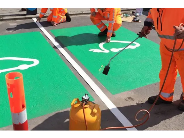 markeersymbool,symbool/tekst: "E-auto laadstation"