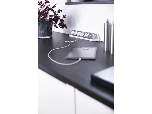 Stekkerdoos Brennenstuhl bureau Estilo 6 voudig inclusief 2 USB 2m
