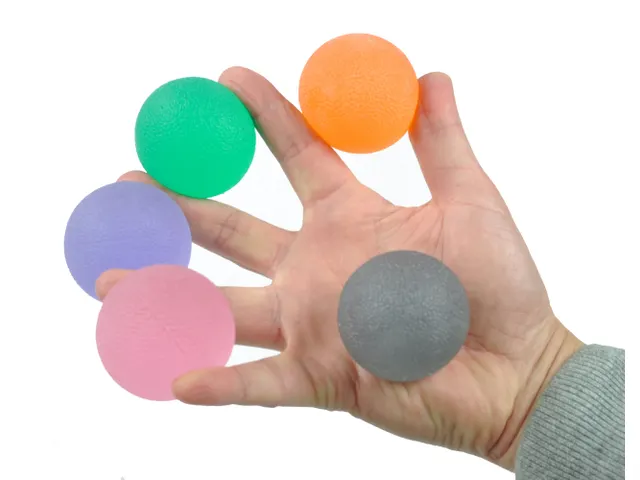 Handtrainer gelbal Able2 Extra Soft roze