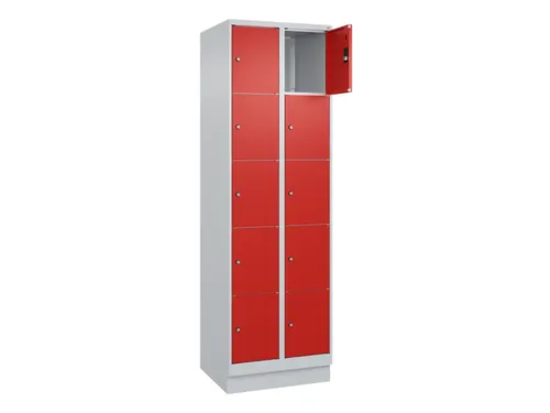 lockerkast,HxBxD 1950x600x500mm,2x5vakken,vak B 300mm,cil.-slot,sokkel