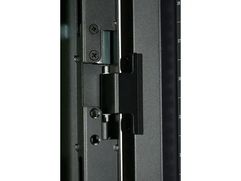 APC NetShelter SX 48U 600mm Wide x 1070mm Deep Enclosure with Sides Bl