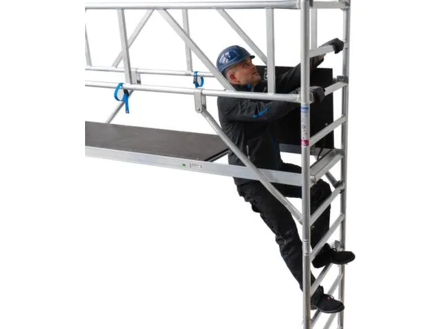 échafaudage roulant,H de travail 9,4m,échafaudage H 8,5m