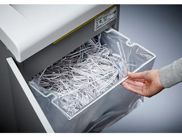 Papiervernietiger Dahle 204air Stroken P-2