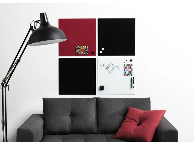 Glasmagneetbord Naga 45x45cm rood