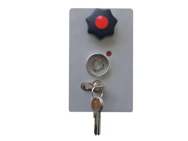 Slotkast Met Pc En Brandweerdriekant