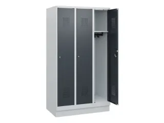 schoollocker,HxBxD 1630x900x500mm,3vak,vak B 300mm,cil.-slot,sokkel - 1