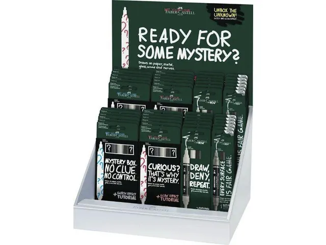 De Faber-Castell Multimark Mystery acrylmarkers display ready for some