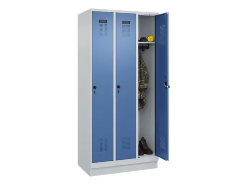 locker,HxBxD 1950x900x500mm,3vak,vak B 300mm,draaigrendel,sokkel