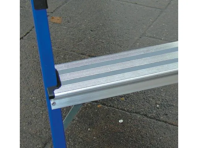 Werkplatform Aluminium Treden Incl.Platform 2x2 H 0 47m Gewicht 8 0kg
