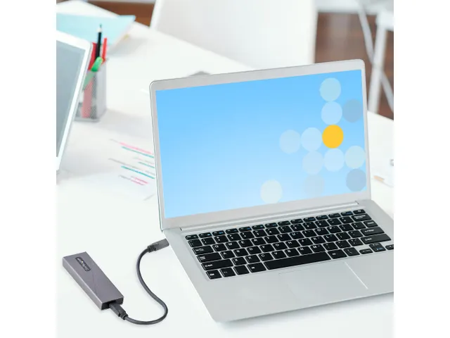 USB-C 10Gbps naar M.2 NVMe or M.2 SATA SSD Behuizing