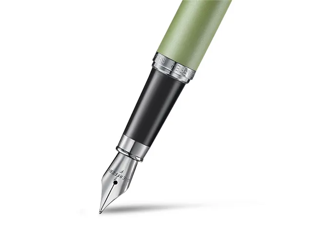 Vulpen Sheaffer VFM E9431 F Matcha Green ombre, chrome trims
