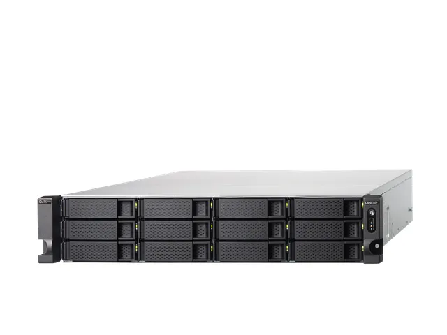 12 x 3.5 inch, Intel Xeon E-2136, 32 Go DDR4, 5 Go Flash, LAN, 2 x 500