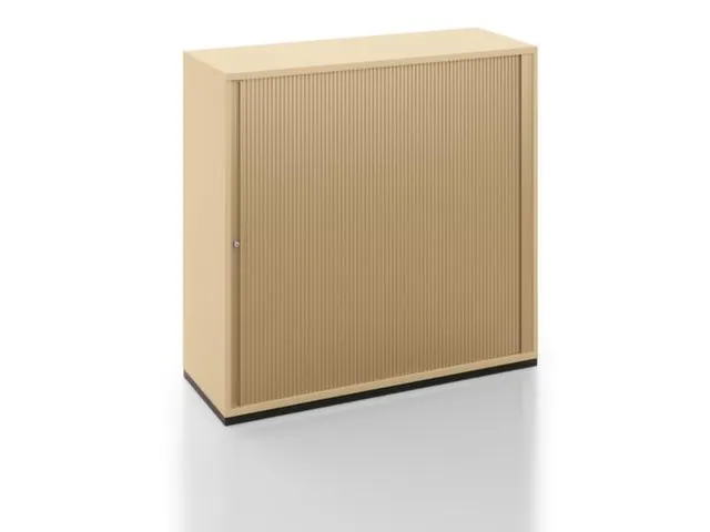 armoire à rideaux transversaux coloris du socle noir finition Chêne