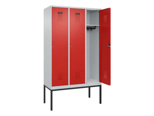 locker,HxBxD 2120x1200x500mm,3vak,vak B 400mm,cil.-slot,voetonderstel