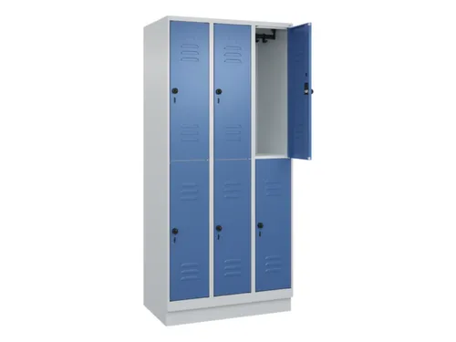 dubbeldekse locker,HxBxD 1950x900x500mm,3x2vak.,vak B 300mm