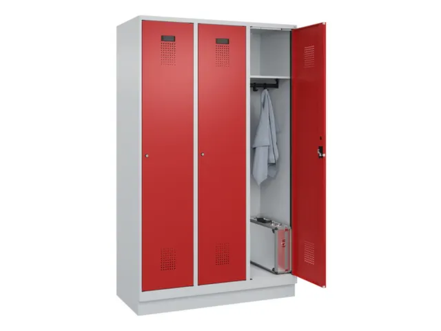 locker,HxBxD 1950x1200x500mm,3vak,vak B 400mm,cil.-slot,sokkel
