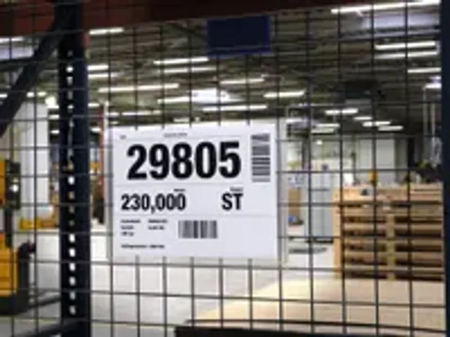 OUTLET Hoes met ophangbeugel A4 liggend formaat PP transparant