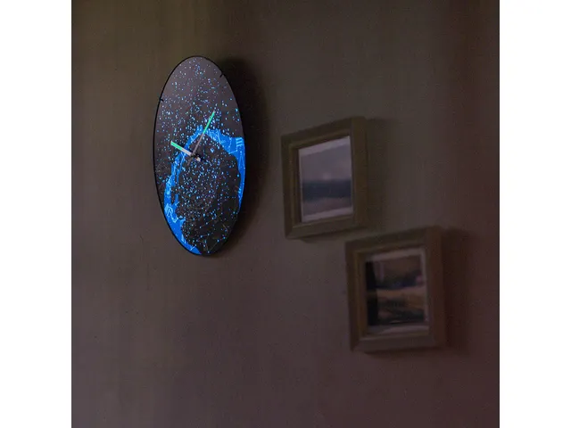 Wandklok NeXtime dia. 35cm bol glas 'Milky Way dome' Romeinse cijfers