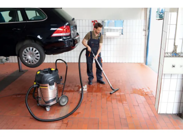 aspirateurs eau et poussière,2x1380 W,volume d'air 2x4440l/min