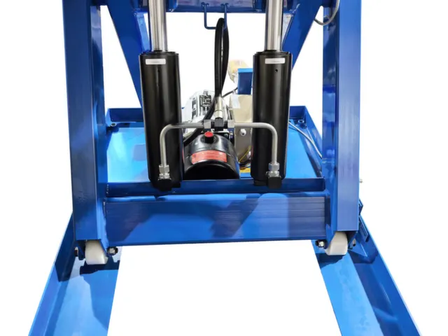 stationaire heftafel,draagverm. 2200kg,Gesloten platform