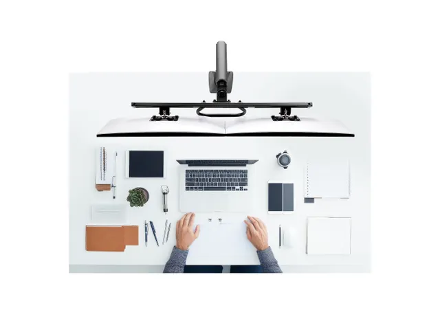 Bras de bureau double écran jusqu'à 27 Inch Avecc barre transversale