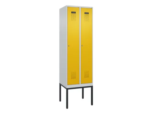 locker,HxBxD 2120x600x500mm,2vak,vak B 300mm,cil.-slot,voetonderstel