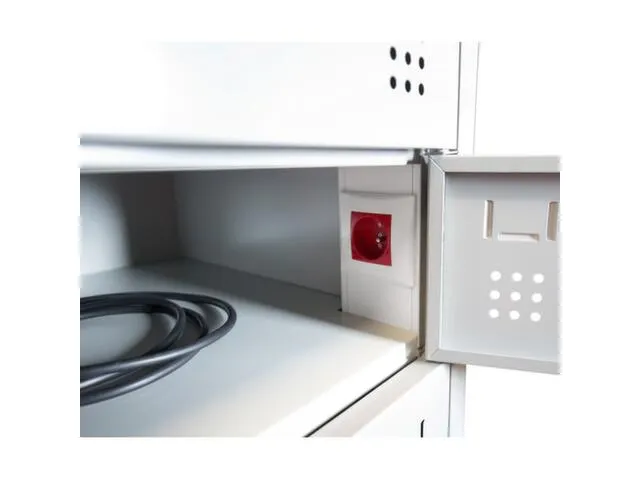acculaadkast 1800x500x500mm 230V 10stekkerdozen/vakken front RAL7035