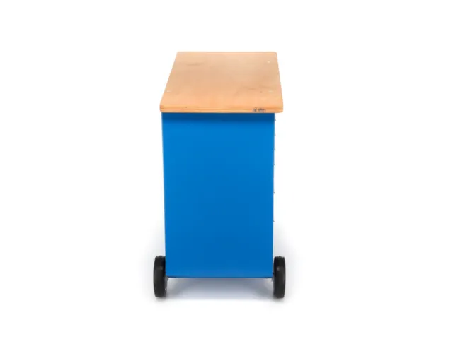1504 0321 Rolwerkbank met 6laden
