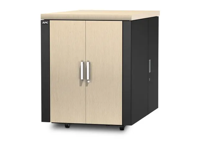 APC NetShelter CX 18U Geluiddempende 'Server Room in a Box', Shock Pac