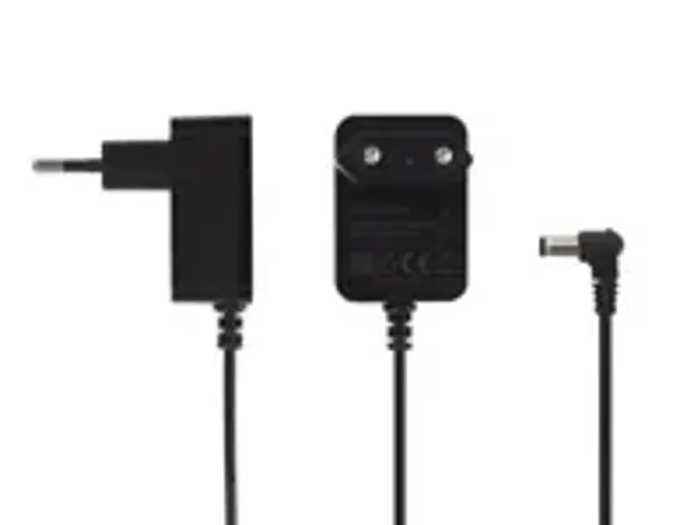 OUTLET Universele Voeding - 12 VDC - 0.5 A - 6 W - Connector (2.1 x 5.