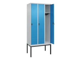 locker,HxBxD 2120x900x500mm,3vak,vak B 300mm,draaigrendel - 2